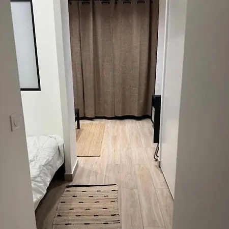 Apartment Porte De Paris-saint-ouen - Emile Zola